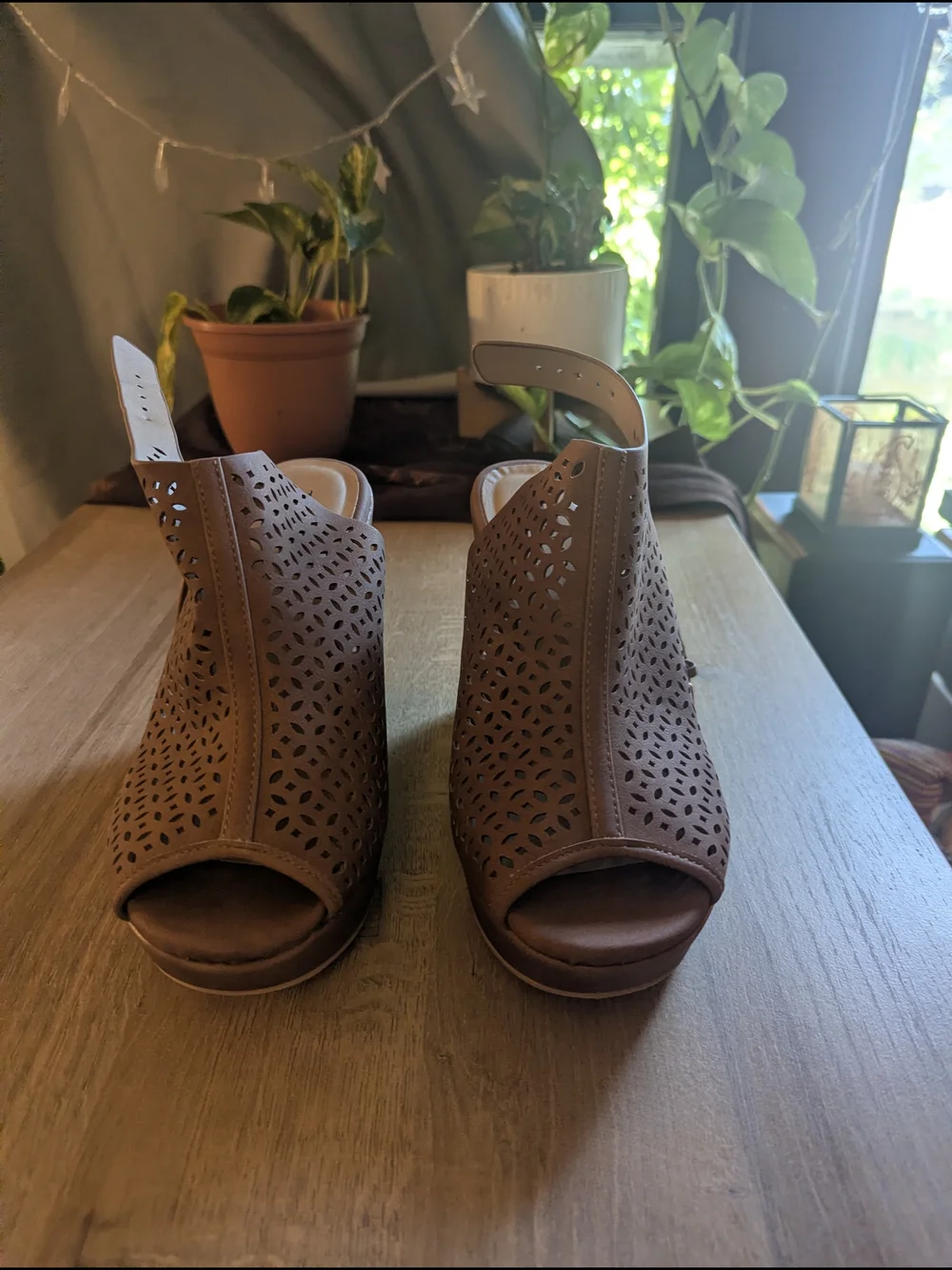 Women’s Wide Width Wedge Sandals